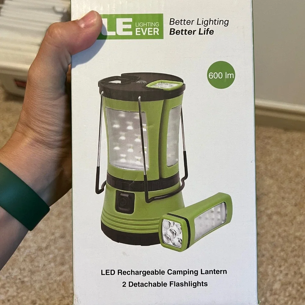 LE Lighting EVER LED Rechargeable Camping Lantern 2 Detachable Flashlights 600lm